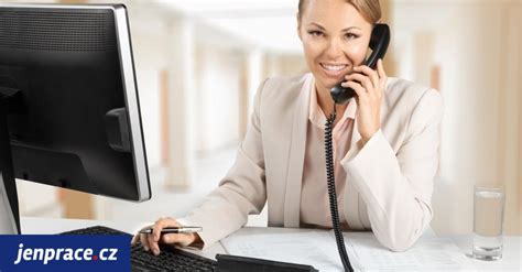 Administrativní pracovník v kanceláři